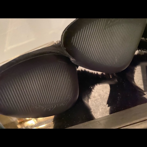 Shoes - Picture 8 of 8